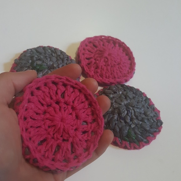 Handmade Plarn Plastic Yarn Cotton Dish Scrubbers - Picture 2 of 7
